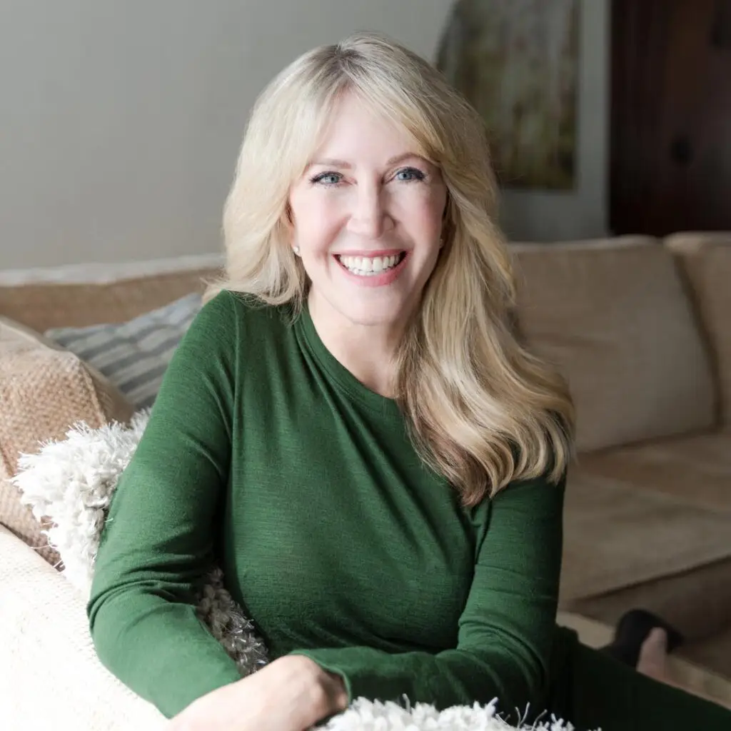 Dr. Leslie Davis' Professional Photo