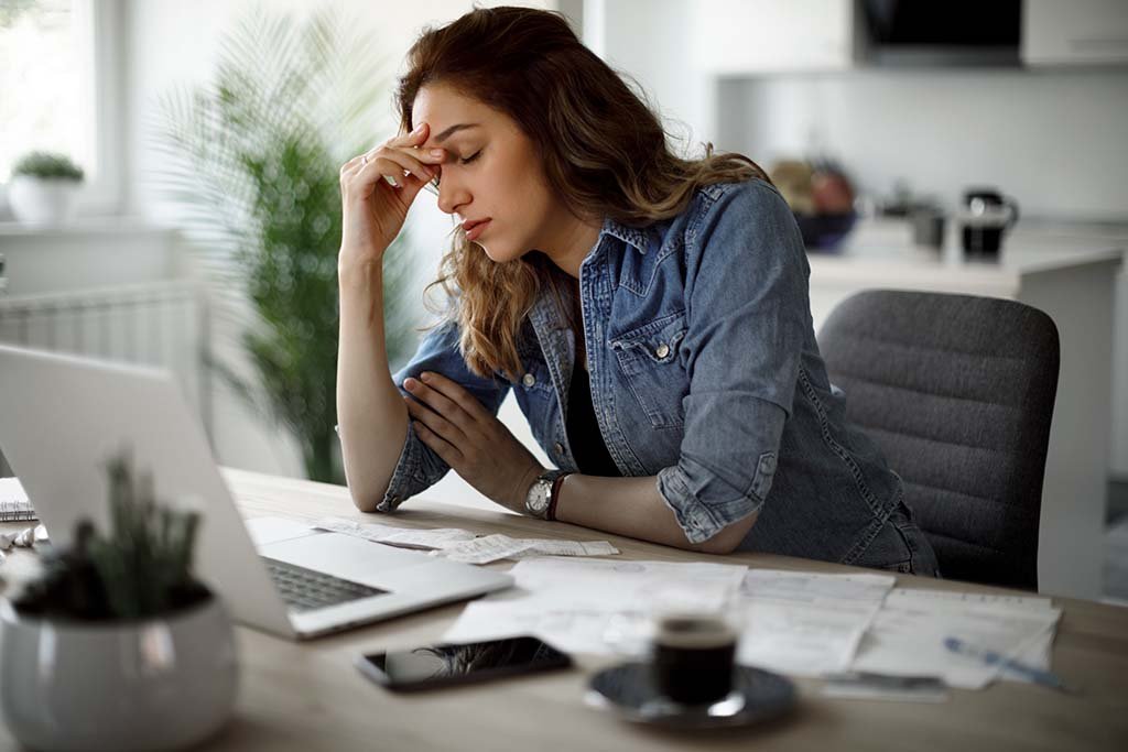 worried-woman